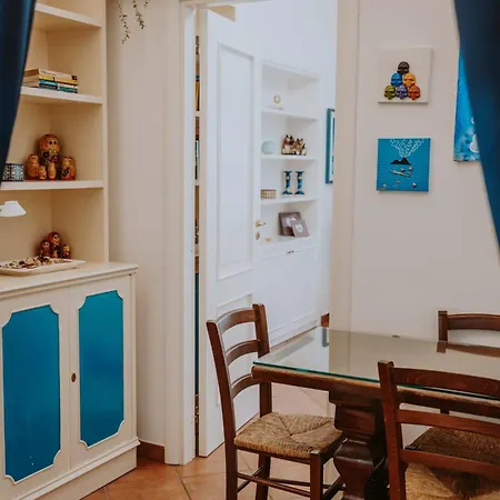 Residenza San Gregorio Nápoles