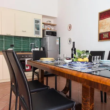 Apartment San Gregorio Luxury Naples